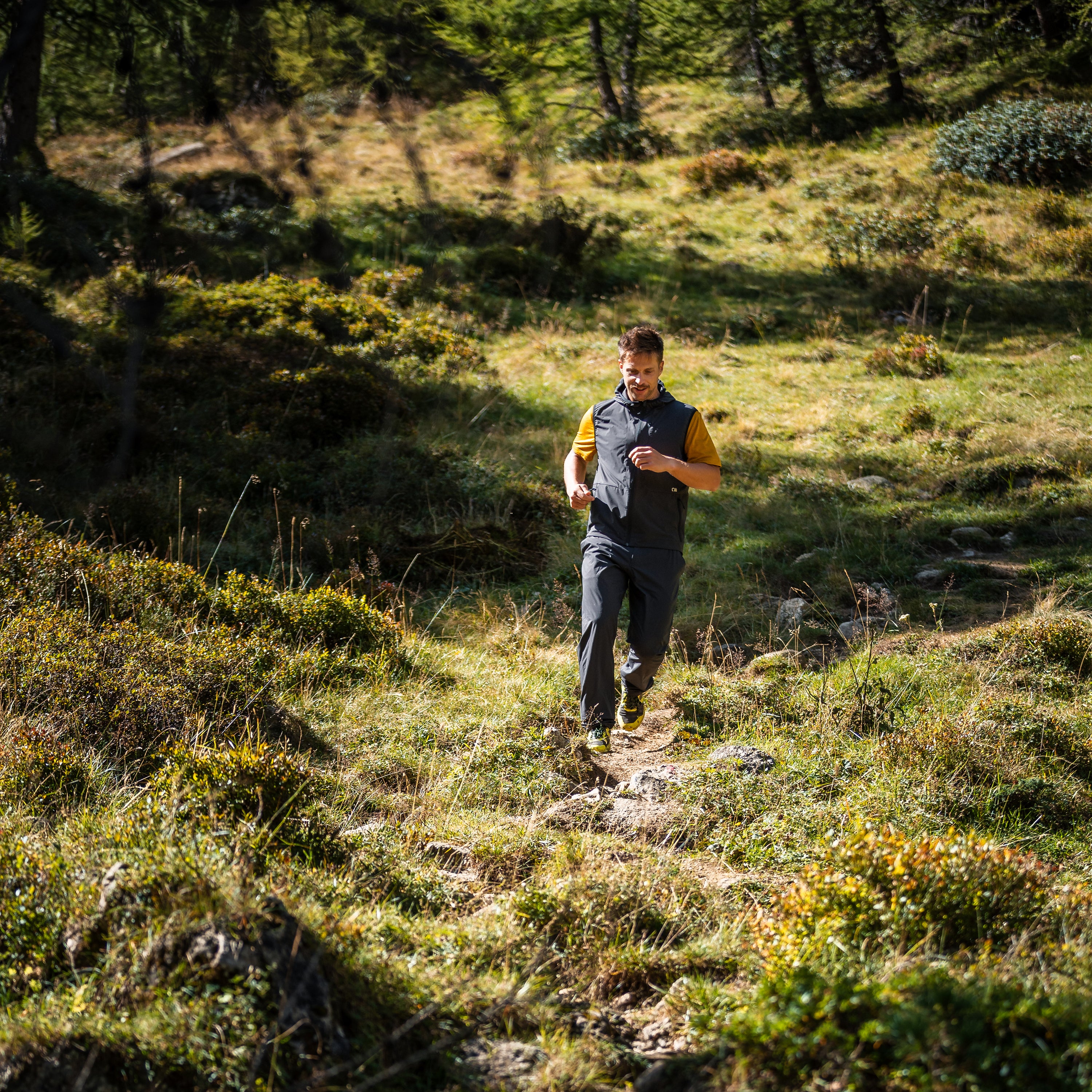 Active P130, Vest Hood Men