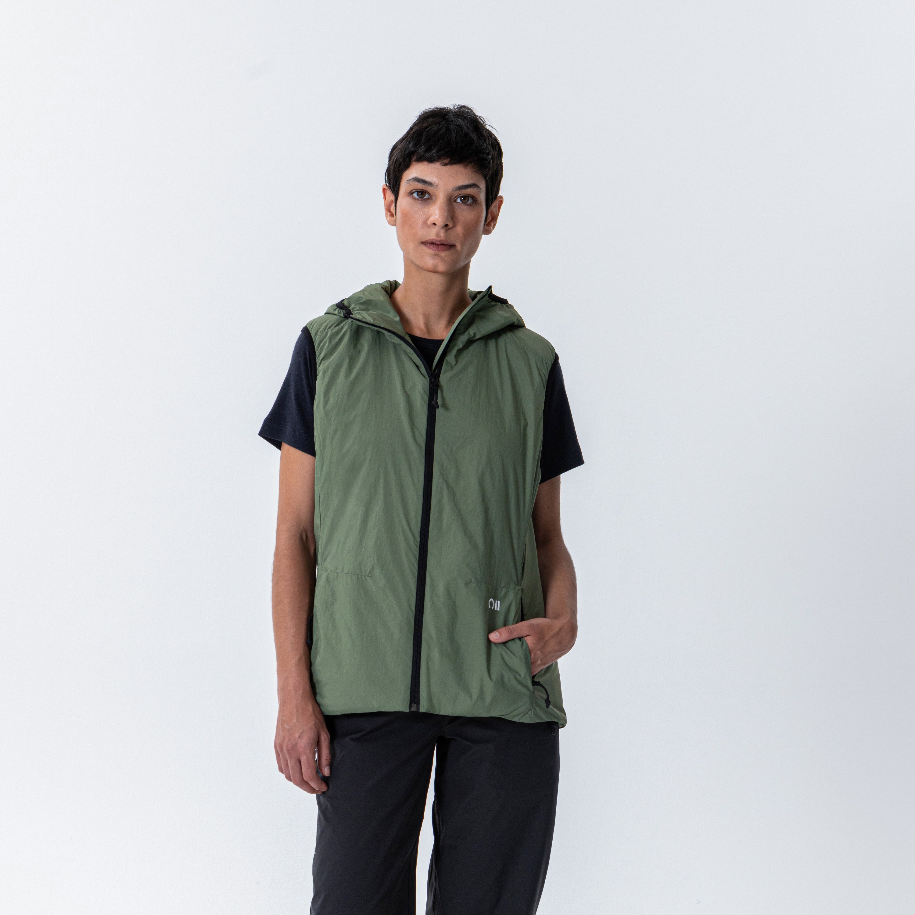Insulation 90, Vest Hood Women Olive