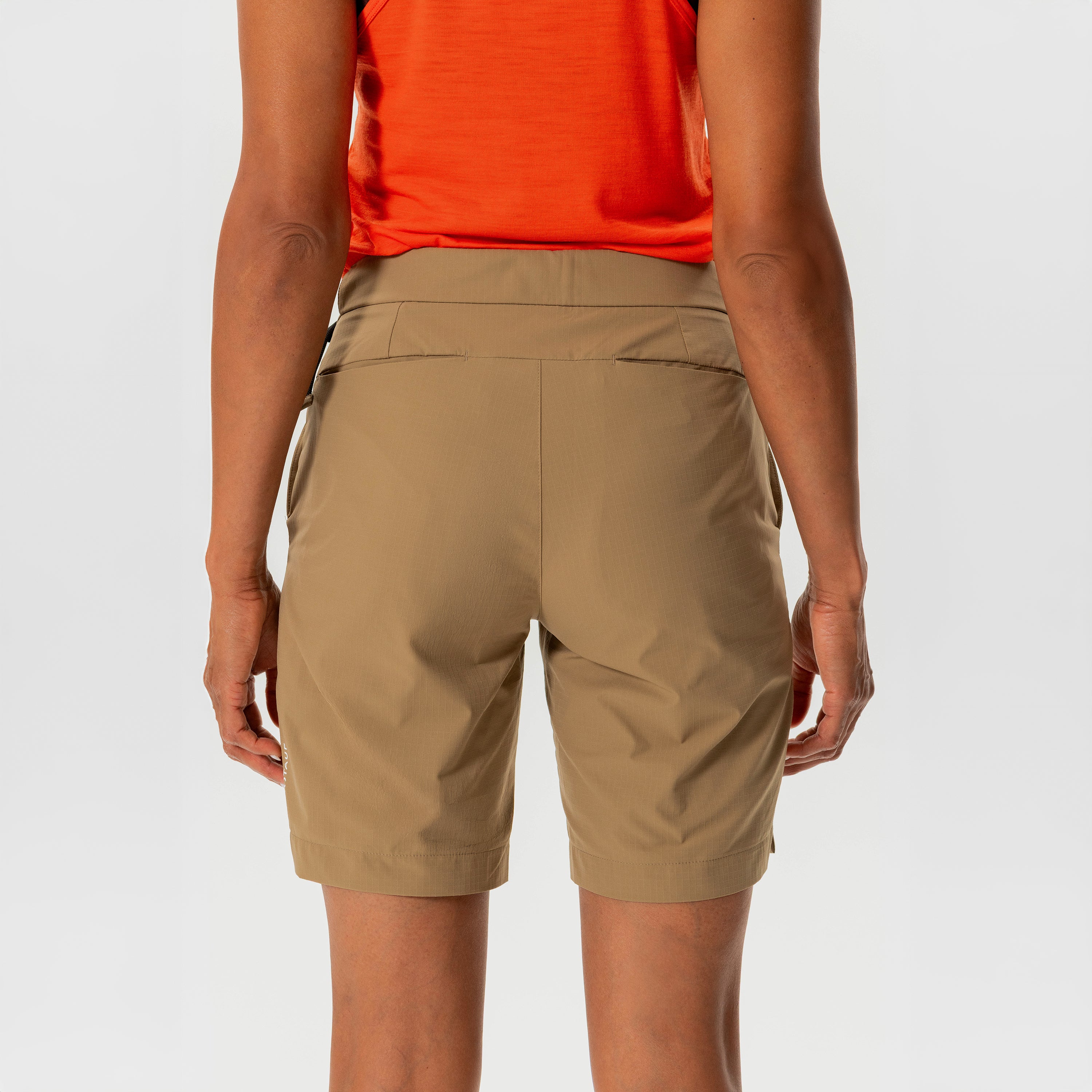 Active P130, Shorts Women