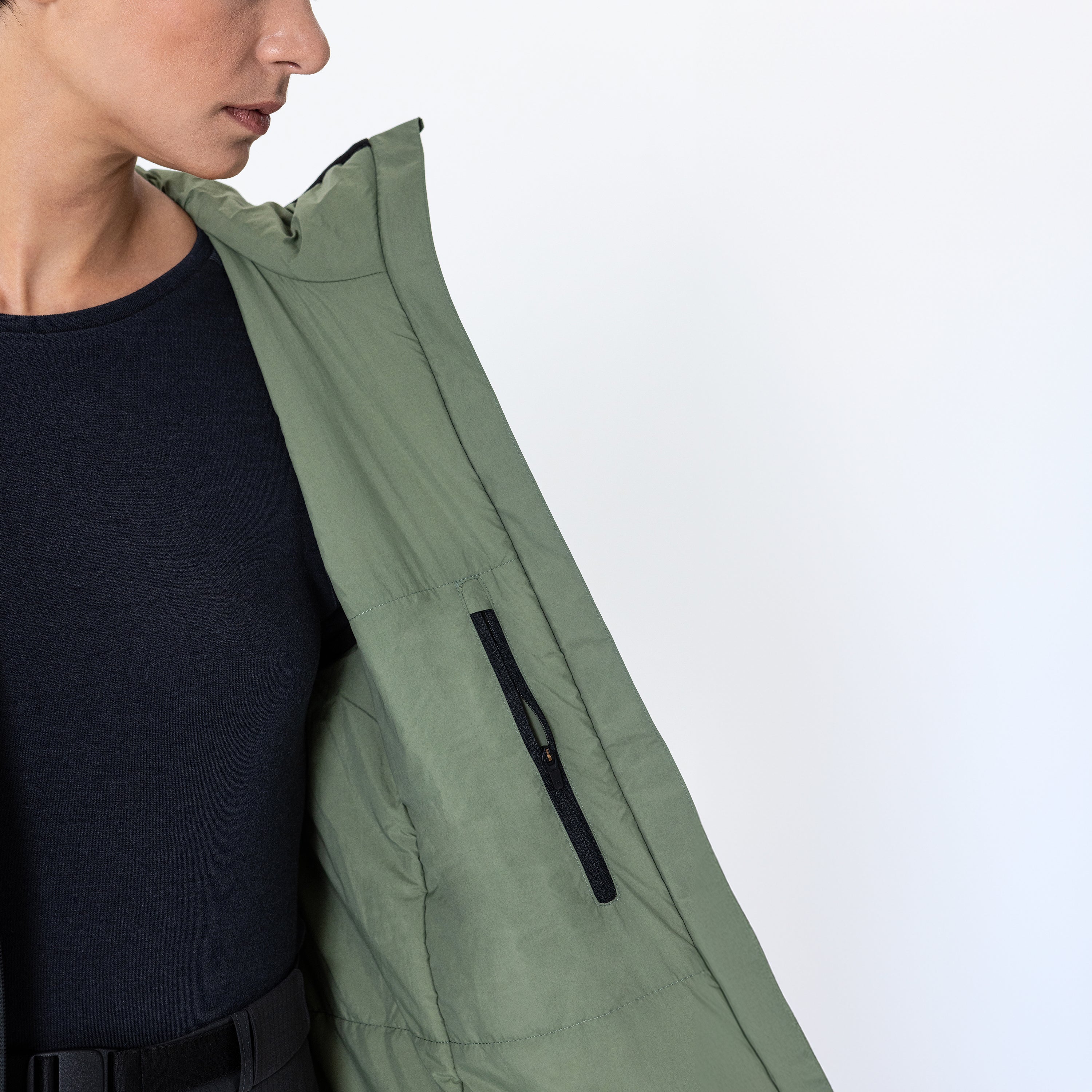 Insulation 90, Vest Hood Women Olive